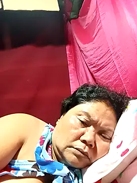 Snapshot of Mari_fvcks chatting on October 13, 2025, 1:22 pm Mari fvcks online show from October 13, 2025, 1:22 pm