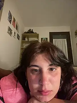 Snapshot of chiaretta19_hot chatting on June 21, 2026, 9:50 pm chiaretta19 hot online show from June 21, 2026, 9:50 pm