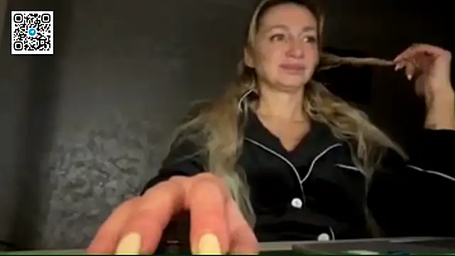 Lapussia online show from October 21, 2025, 7:58 pm