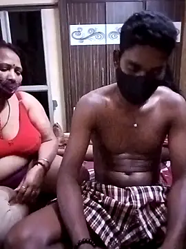 LoveOnStream online show from February 17, 2026, 4:57 pm