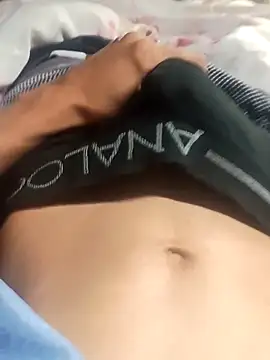 morenosfd069 online show from December 19, 2025, 10:11 am