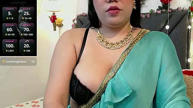 IndraKaur  online show from April 25, 2026, 1:41 pm
