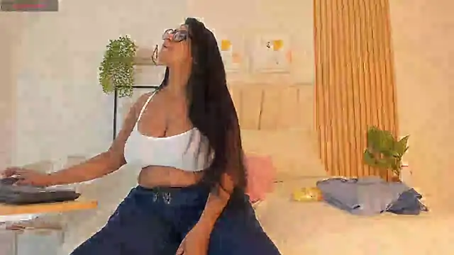 Snapshot of _Miaa_khalifa_ chatting on May 28, 2026, 12:13 pm Miaa khalifa online show from May 28, 2026, 12:13 pm