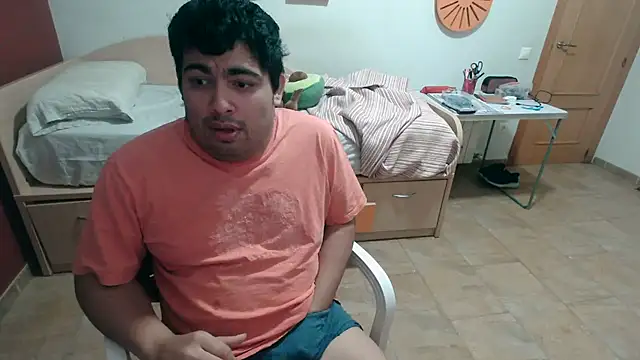 Martigato3 online show from October 23, 2025, 6:39 pm