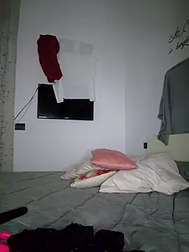 Snapshot of amalia202555 chatting on November 17, 2025, 2:45 pm amalia202555 online show from November 17, 2025, 2:45 pm