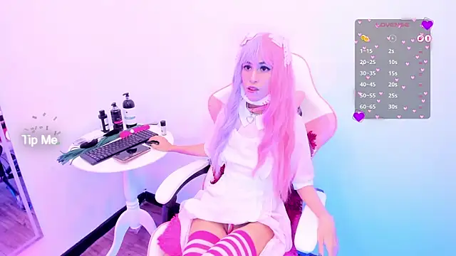 cherry moon1 online show from March 15, 2026, 1:44 am