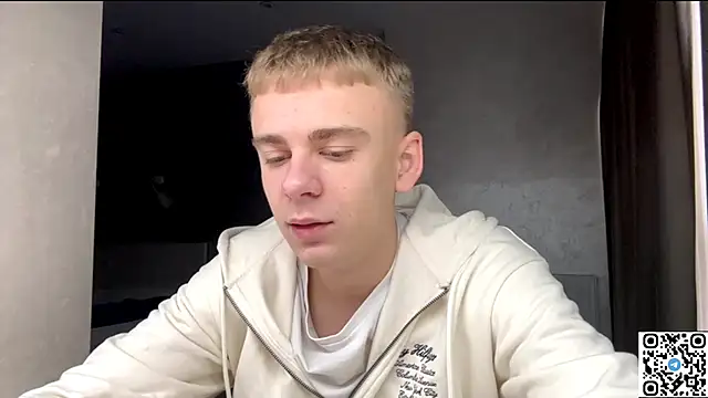 Snapshot of echowraith chatting on November 9, 2025, 7:06 am echowraith online show from November 9, 2025, 7:06 am