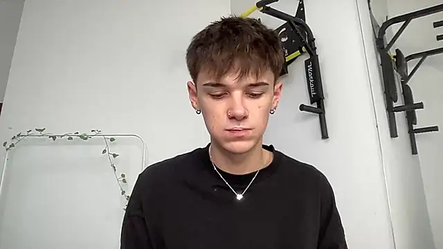 Snapshot of Milk_Guy chatting on September 24, 2025, 2:09 pm Milk Guy online show from September 24, 2025, 2:09 pm