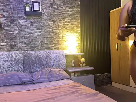 BellaRouse98 online show from March 13, 2026, 2:29 am