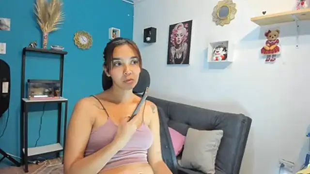 Snapshot of anastasia_tuya chatting on July 11, 2026, 8:55 pm anastasia tuya online show from July 11, 2026, 8:55 pm