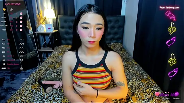 Snapshot of bellamoonlightX chatting on October 18, 2025, 8:26 am bellamoonlightX online show from October 18, 2025, 8:26 am