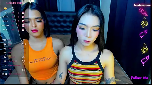 Snapshot of bellamoonlightX chatting on May 10, 2026, 9:14 am bellamoonlightX online show from May 10, 2026, 9:14 am