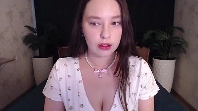 PureLedy online show from October 4, 2025, 1:03 am