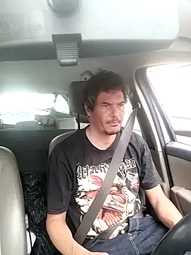 Snapshot of twitshe chatting on October 19, 2025, 3:12 pm twitshe online show from October 19, 2025, 3:12 pm