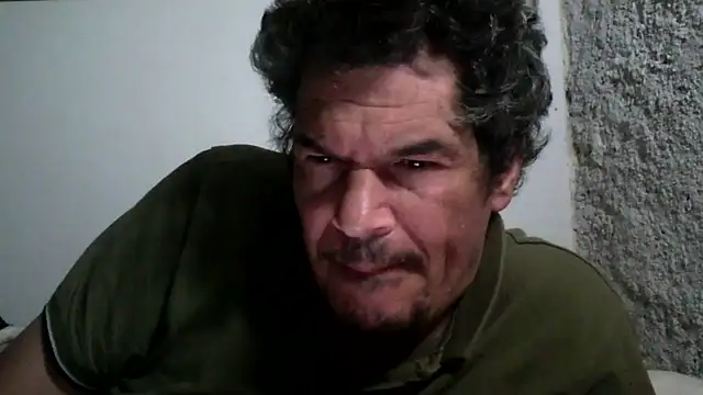 Snapshot of twitshe chatting on October 21, 2025, 10:54 pm twitshe online show from October 21, 2025, 10:54 pm