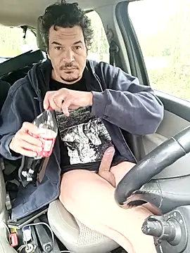 Snapshot of twitshe chatting on October 27, 2025, 12:31 pm twitshe online show from October 27, 2025, 12:31 pm