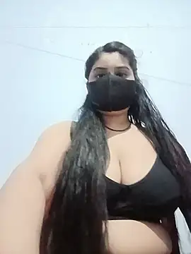 Hot-Soniya733 online show from June 26, 2026, 8:24 pm