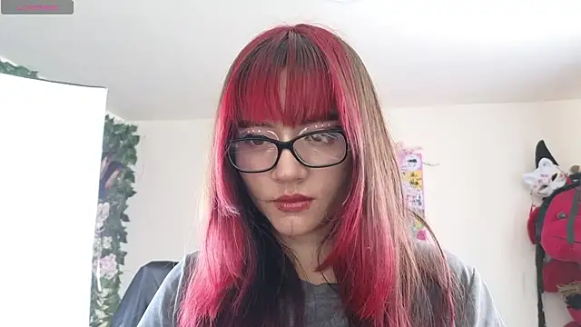 MiaVelvetDoll online show from July 29, 2026, 1:53 pm