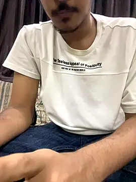 Snapshot of hamstar09 chatting on October 5, 2025, 5:55 pm hamstar09 online show from October 5, 2025, 5:55 pm