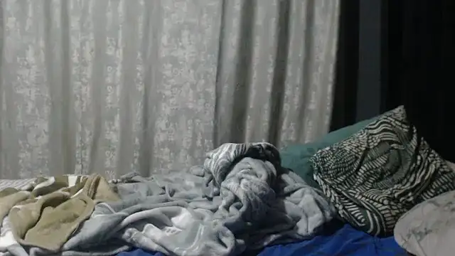 Snapshot of SEXYHUGEASS21 chatting on September 15, 2025, 7:36 pm SEXYHUGEASS21 online show from September 15, 2025, 7:36 pm