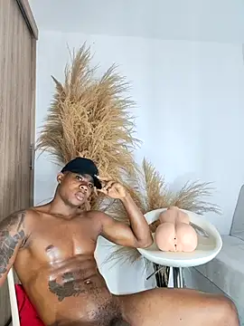 liambolt online show from October 26, 2025, 12:44 pm