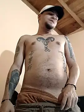 Snapshot of Juuaanp3 chatting on February 10, 2026, 5:50 pm Juuaanp3 online show from February 10, 2026, 5:50 pm