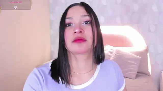 Snapshot of angel_ponce chatting on October 8, 2025, 12:25 pm angel ponce online show from October 8, 2025, 12:25 pm