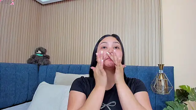 Snapshot of angel_ponce chatting on November 21, 2025, 7:12 pm angel ponce online show from November 21, 2025, 7:12 pm