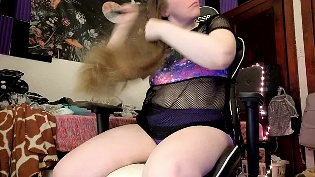 Snapshot of BrandyMyst chatting on July 25, 2026, 12:14 pm BrandyMyst online show from July 25, 2026, 12:14 pm
