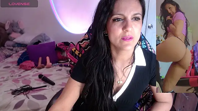 BasmaHernandez online show from April 23, 2026, 1:24 pm