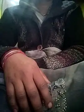 Snapshot of Gopika_Dudi chatting on January 7, 2026, 2:14 am Gopika Dudi online show from January 7, 2026, 2:14 am