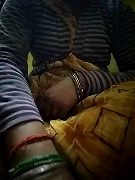 Snapshot of Gopika_Dudi chatting on January 18, 2026, 1:20 am Gopika Dudi online show from January 18, 2026, 1:20 am