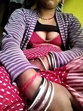 Snapshot of Gopika_Dudi chatting on February 18, 2026, 2:18 am Gopika Dudi online show from February 18, 2026, 2:18 am