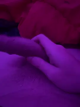 penegordo25- online show from April 5, 2026, 9:01 pm