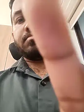 VJ17 online show from February 11, 2026, 10:09 am