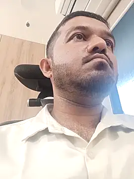 VJ17 online show from February 13, 2026, 10:33 am