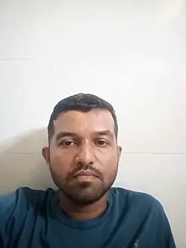 Snapshot of VJ17 chatting on May 3, 2026, 7:14 am VJ17 online show from May 3, 2026, 7:14 am