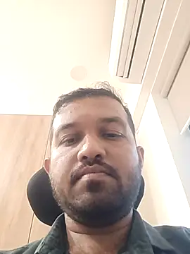 Snapshot of VJ17 chatting on May 7, 2026, 9:58 am VJ17 online show from May 7, 2026, 9:58 am