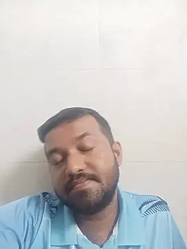 Snapshot of VJ17 chatting on June 7, 2026, 8:40 am VJ17 online show from June 7, 2026, 8:40 am