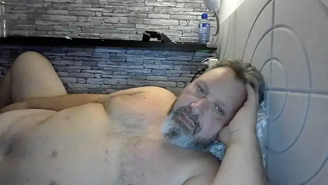 Snapshot of BigMan738@xh chatting on May 21, 2026, 10:39 pm BigMan738xh online show from May 21, 2026, 10:39 pm