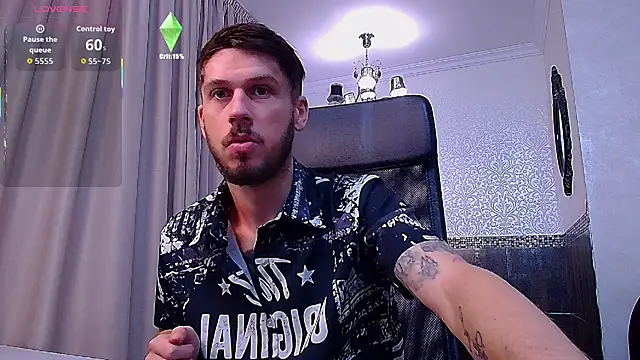 JonahShaw online show from September 11, 2025, 5:29 am