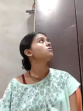 Tara2007 online show from October 11, 2025, 7:40 am