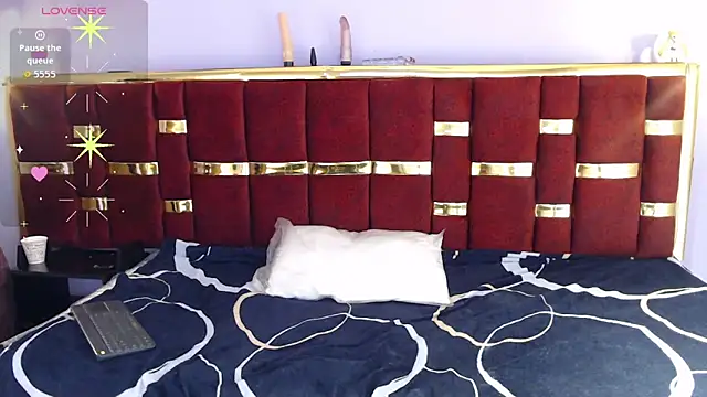 Snapshot of shantall_05 chatting on October 22, 2025, 8:30 pm shantall 05 online show from October 22, 2025, 8:30 pm