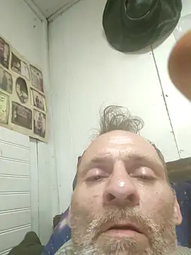 Southerngent1979 online show from April 6, 2026, 4:32 am