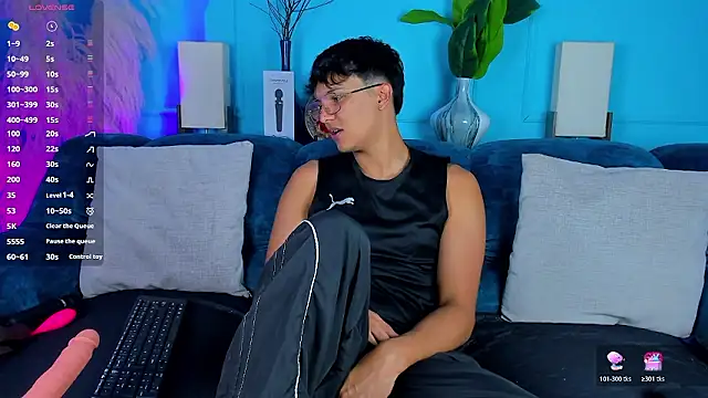 Leo Savage  online show from January 14, 2026, 3:01 am