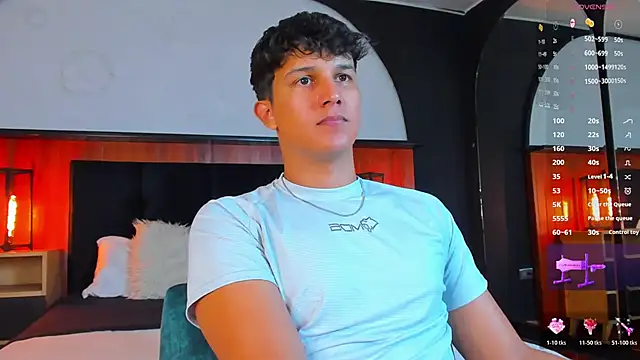 Snapshot of Leo_Savage_ chatting on May 3, 2026, 4:07 am Leo Savage online show from May 3, 2026, 4:07 am