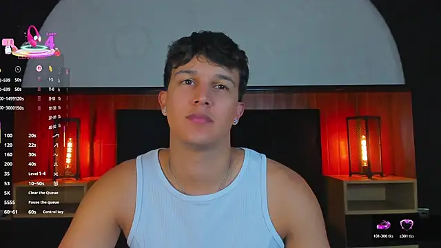 Snapshot of Leo_Savage_ chatting on July 8, 2026, 5:01 am Leo Savage online show from July 8, 2026, 5:01 am