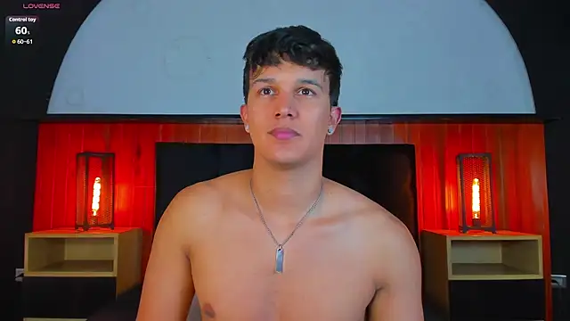 Snapshot of Leo_Savage_ chatting on July 13, 2026, 5:21 am Leo Savage online show from July 13, 2026, 5:21 am