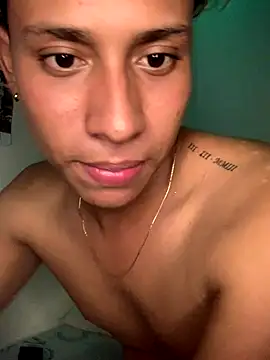 Patrick Hott  online show from October 28, 2025, 2:15 am