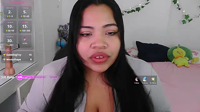 Snapshot of Juicy_elenxx chatting on July 23, 2026, 1:58 am Juicy elenxx online show from July 23, 2026, 1:58 am